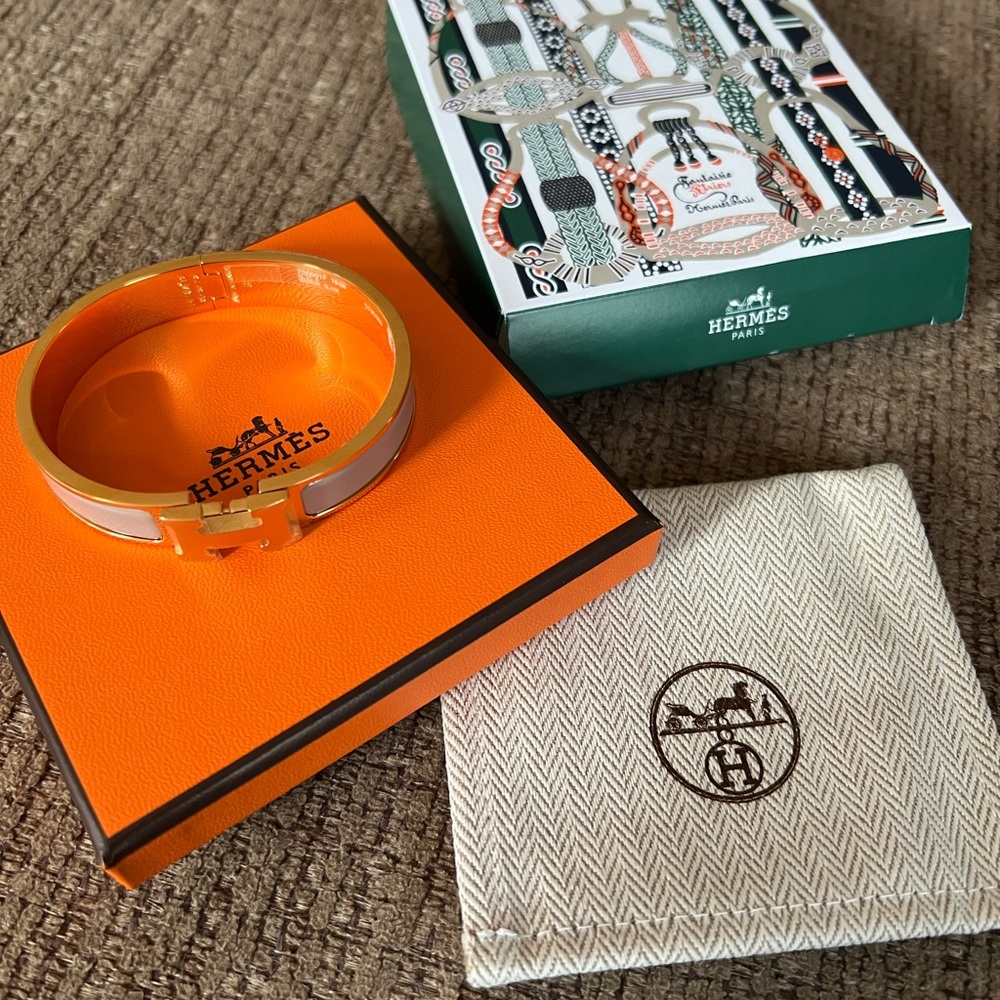 Authentic new in box HERMES BRACELET